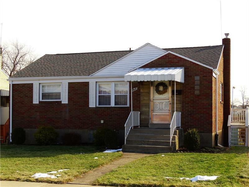 Property Photo:  160 Roosevelt  PA 15136 