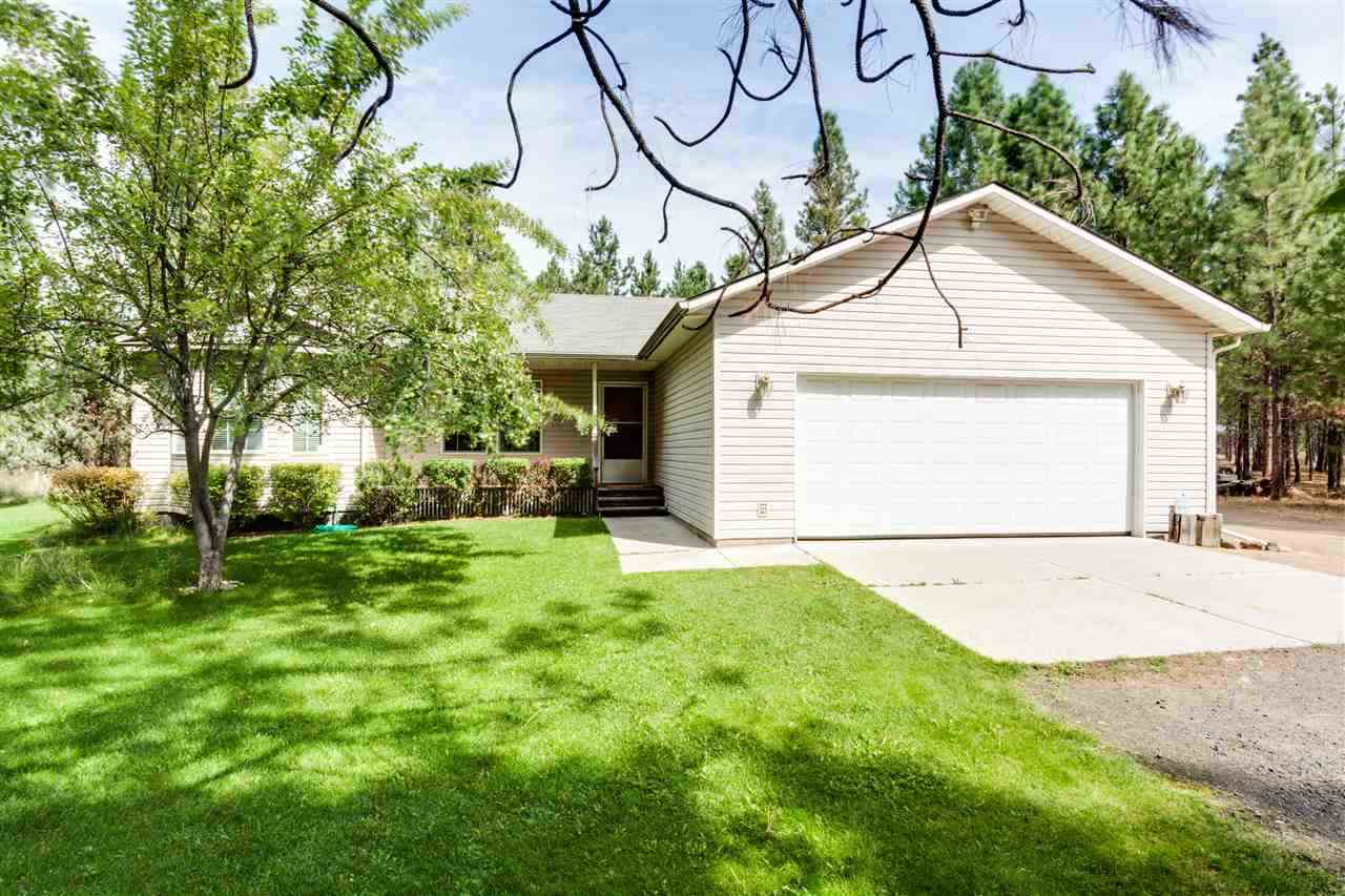 Property Photo:  5854 Jergens Rd  WA 99026 