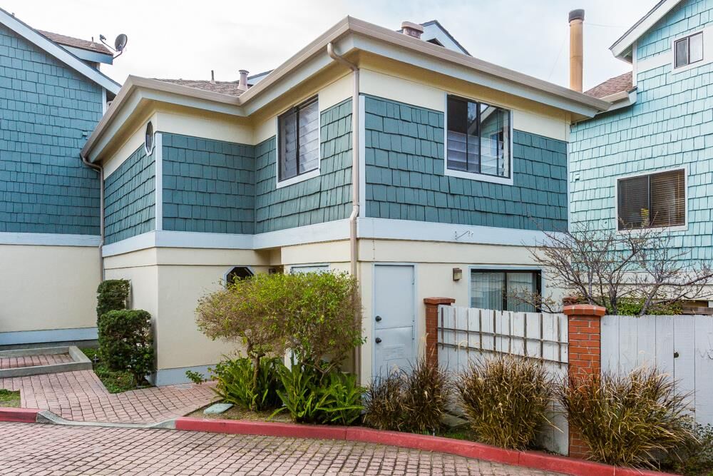 Property Photo: 1731 Esperanza Court CA 95062