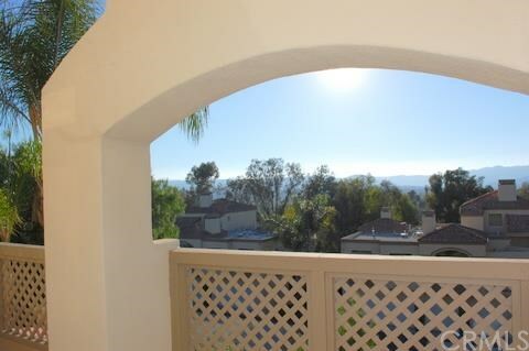 Property Photo:  28275 Via Fierro  CA 92677 