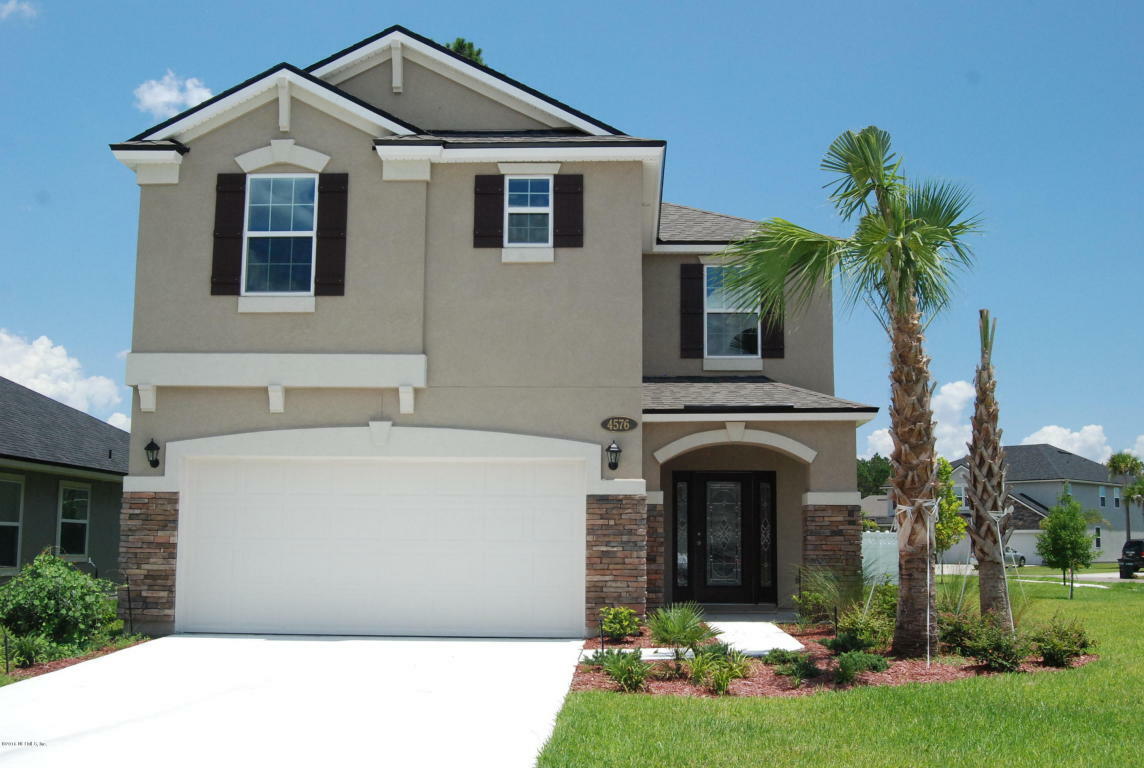 Property Photo: 4576 Plantation Oaks Boulevard FL 32065