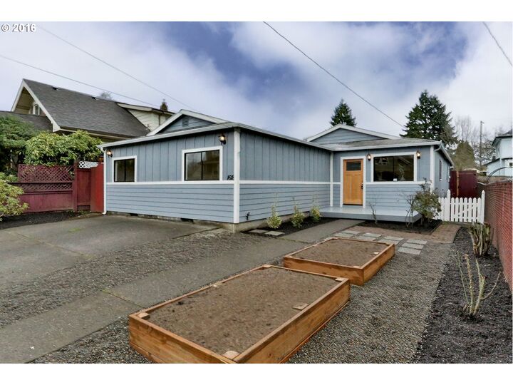 1618 N Prescott St  Portland OR 97217 photo