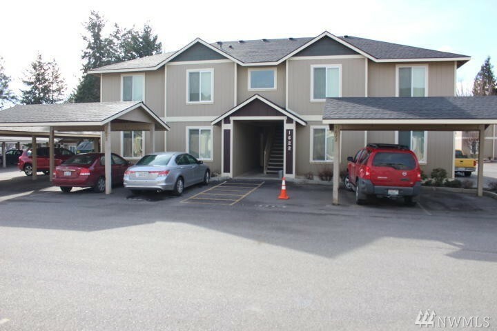 Property Photo: 1622 Stella Ave 1 WA 98801