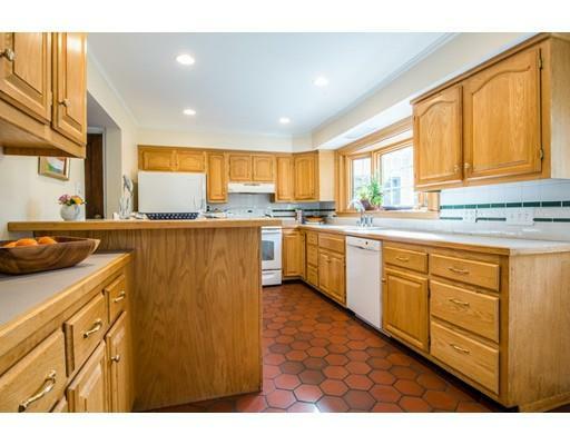 Property Photo: 4 Argyle St MA 01810