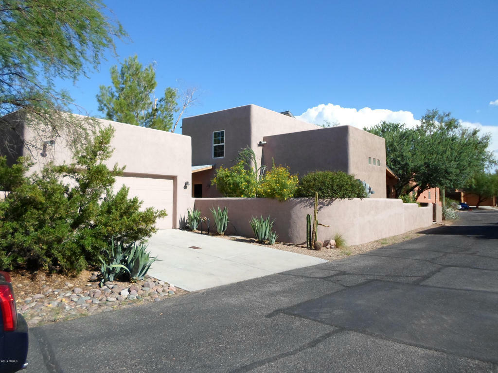 Property Photo:  5175 S Renewal  AZ 85747 