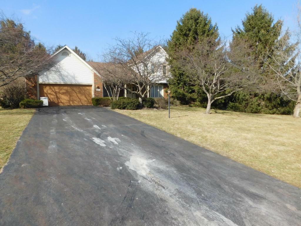 Property Photo:  8580 Appleridge Circle NW  OH 43147 