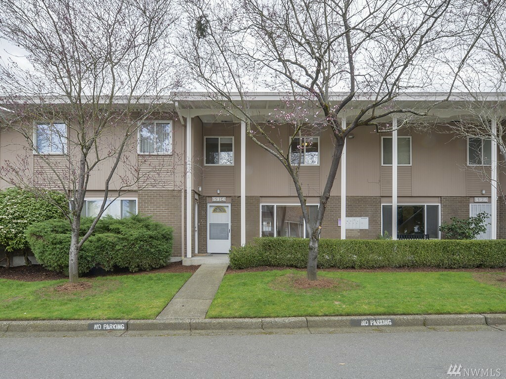 Property Photo: 5914 123rd Ave SE WA 98006