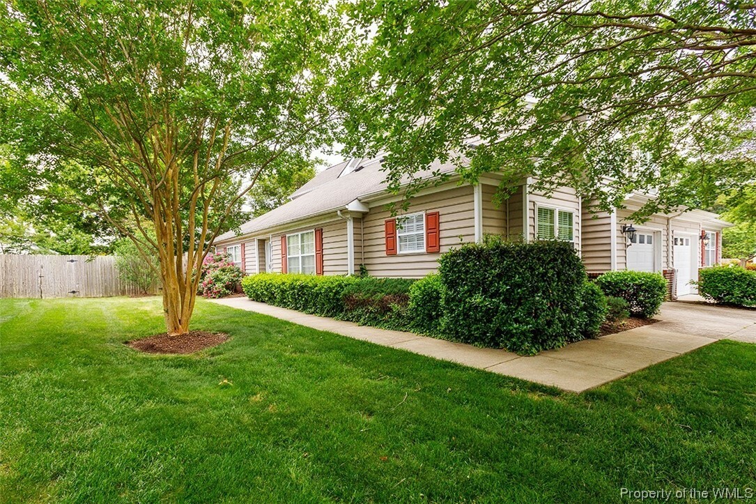 Property Photo: 231 Wingate Drive VA 23185