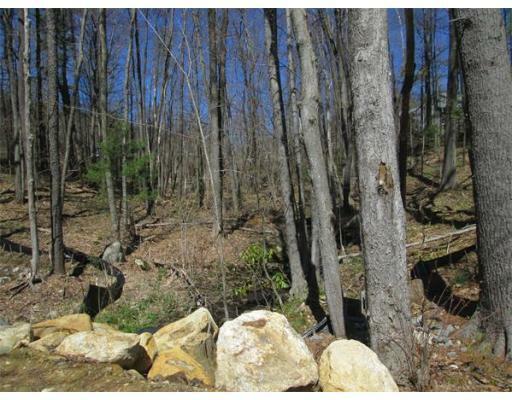 Property Photo: 1 North Common Road MA 01473