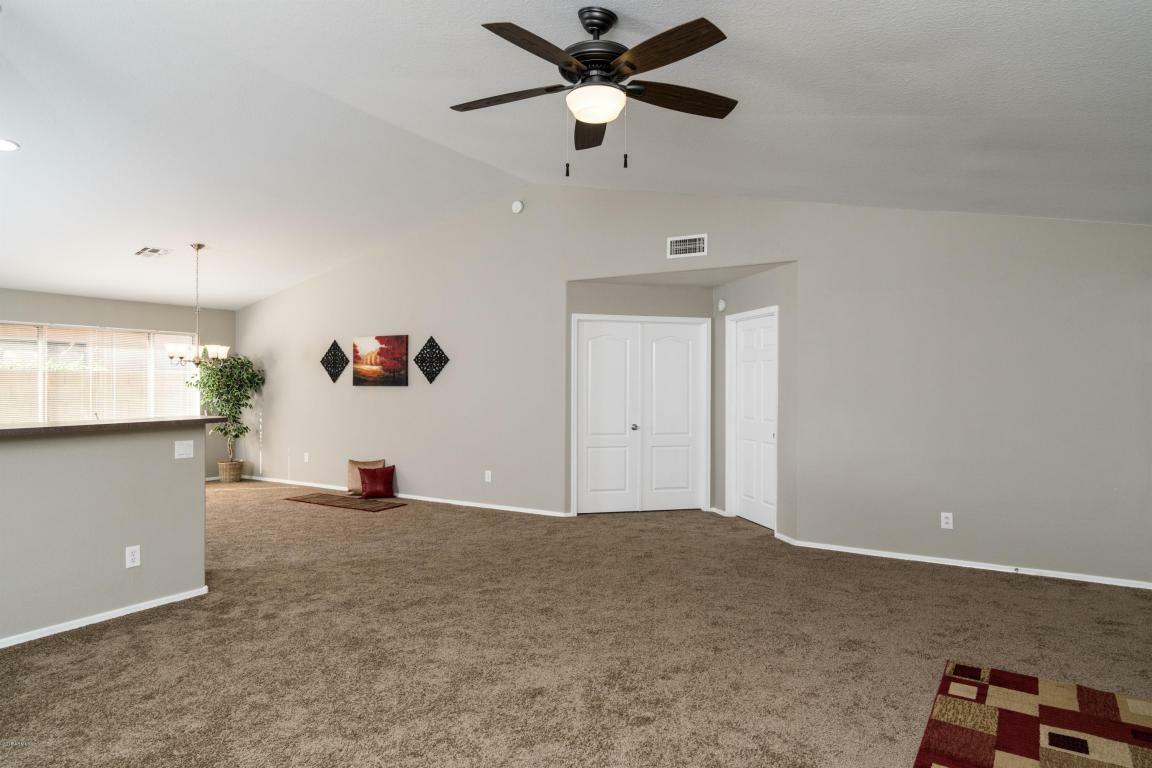 Property Photo:  10938 E Catalina Avenue  AZ 85208 