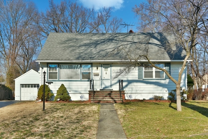 Property Photo:  618 Falmouth Ave  NJ 07652 