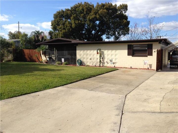 Property Photo:  6471 Yellowstone Street  FL 32807 