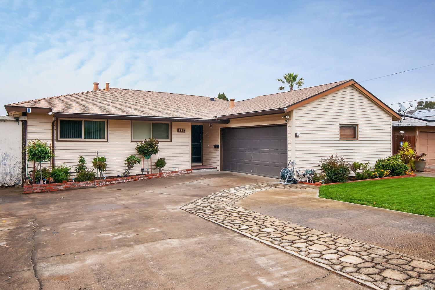 Property Photo: 177 Montego Keys CA 94949
