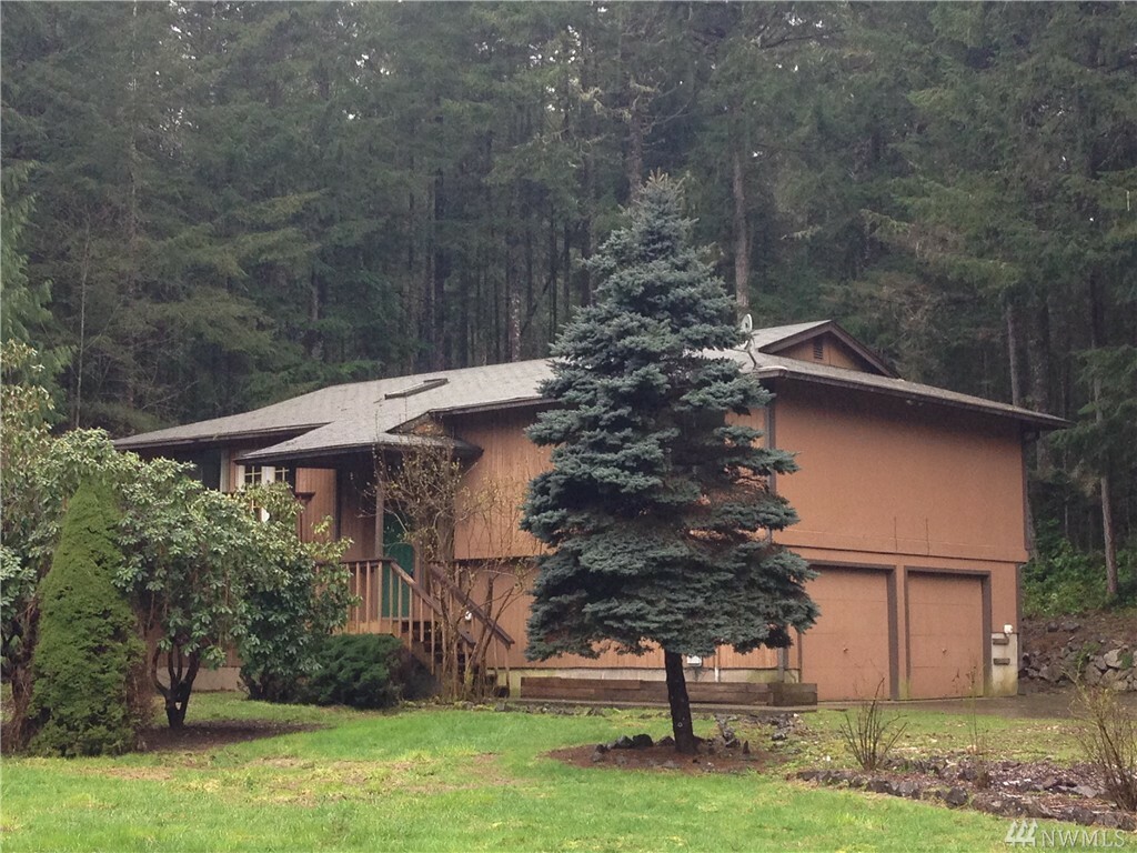 Property Photo:  3295 Camp Lane NW  WA 98380 