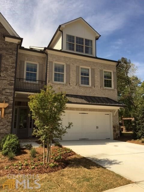 Property Photo: 3958 Cliffmont Circle 12 GA 30068