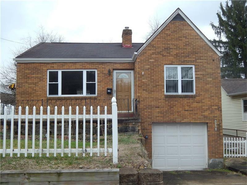 Property Photo:  736 Blair Street  PA 15644 