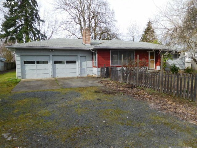 Property Photo:  1820 S 9th St  OR 97355 