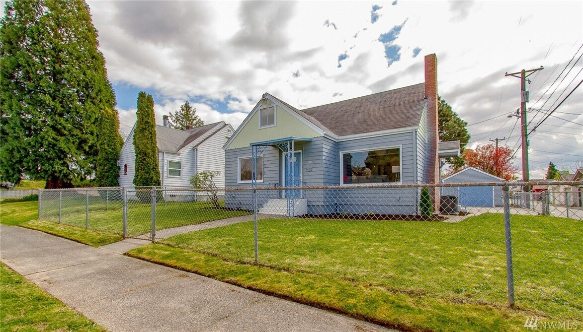 Property Photo:  158 S 45th St  WA 98418 