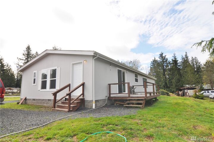 Property Photo:  12420 NE Paul Drive  WA 98346 