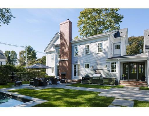 Property Photo: 810 Hale St MA 01915