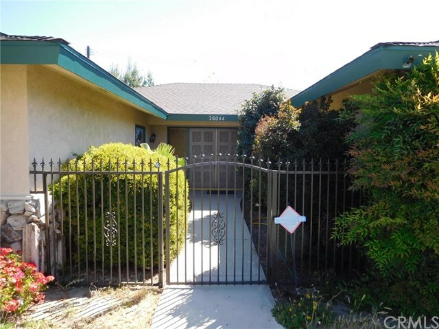 Property Photo:  26044 Yale Street  CA 92544 