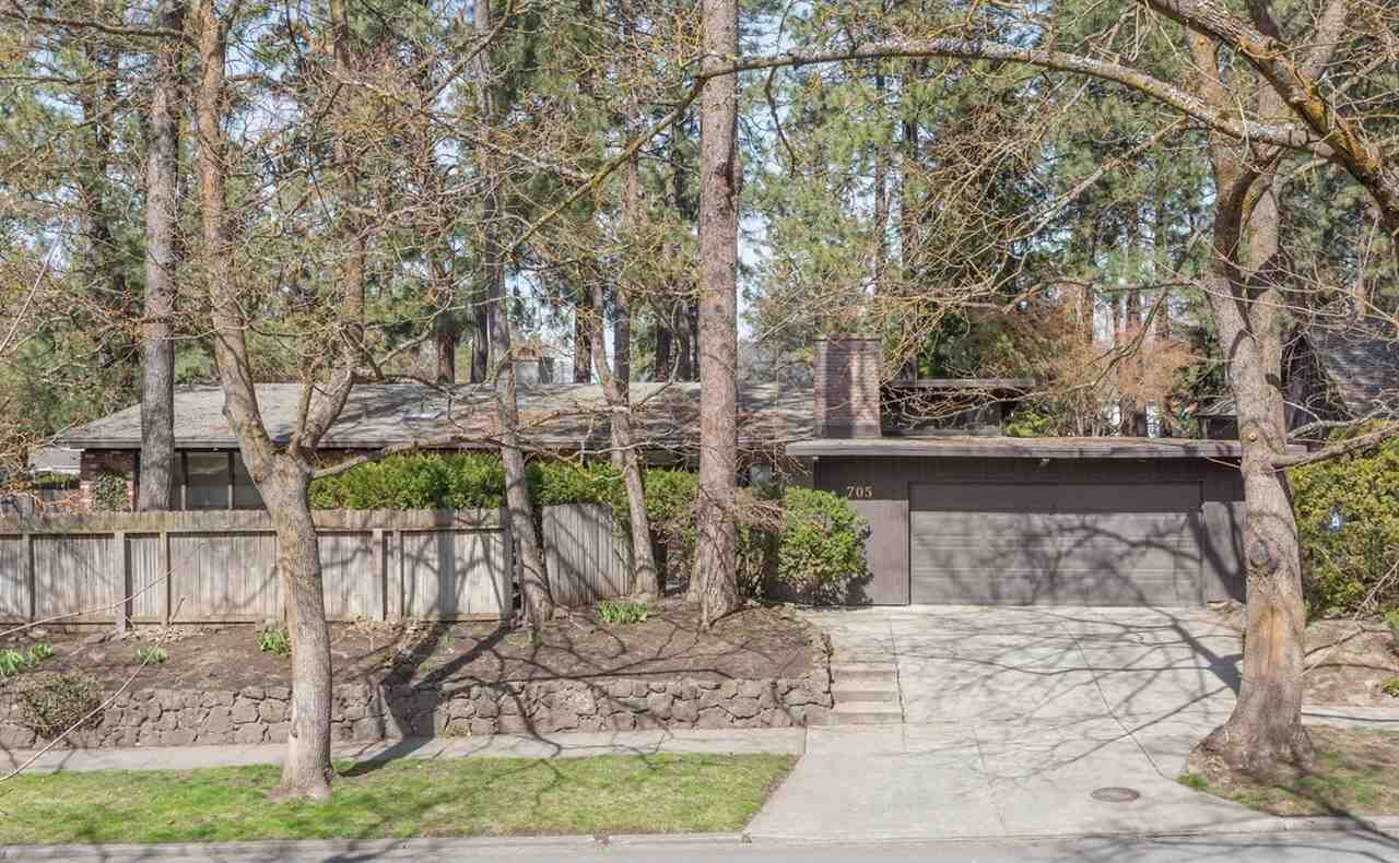 Property Photo: 705 E 23rd Ave WA 99203
