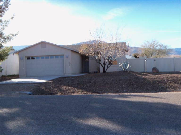 Property Photo:  1202 S Settlers Circle 8  AZ 86326 