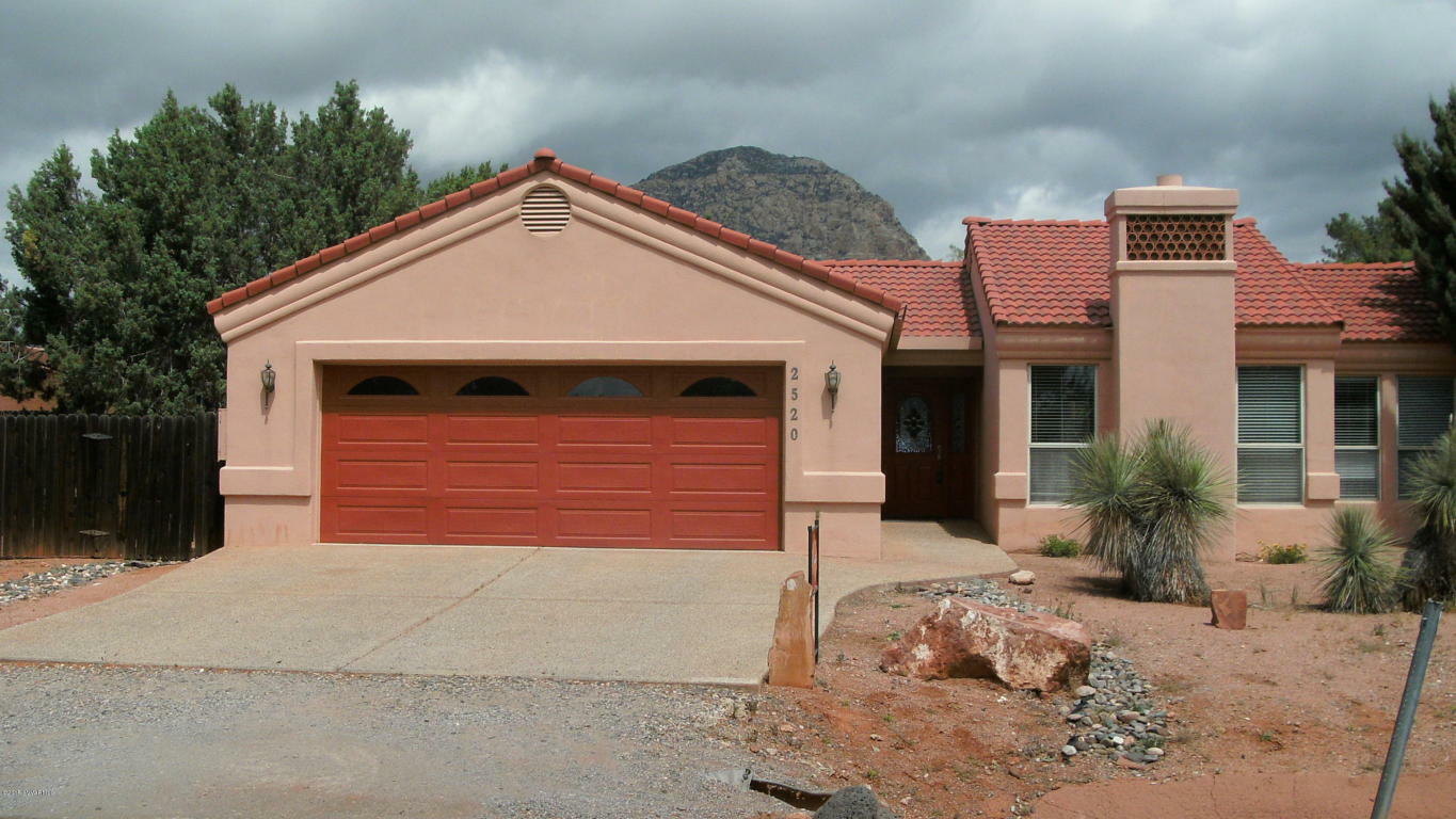 Property Photo: 2520 Roadrunner Rd AZ 86336