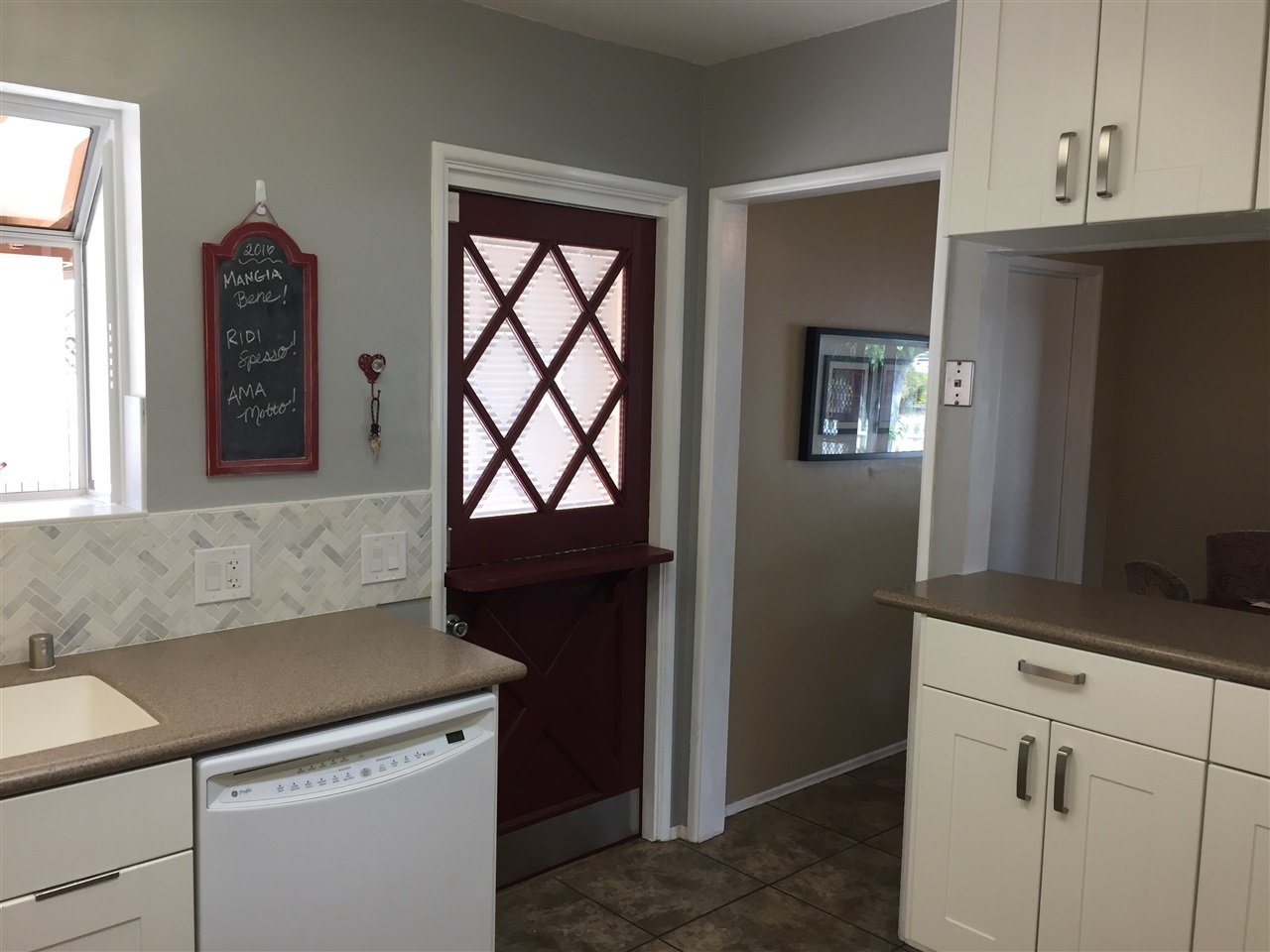 Property Photo: 1001 Maxwell CA 92020