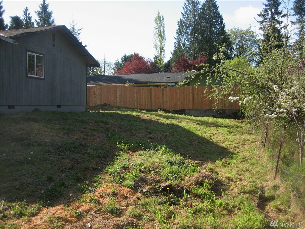 Property Photo:  7000 E Van Buren  WA 98366 