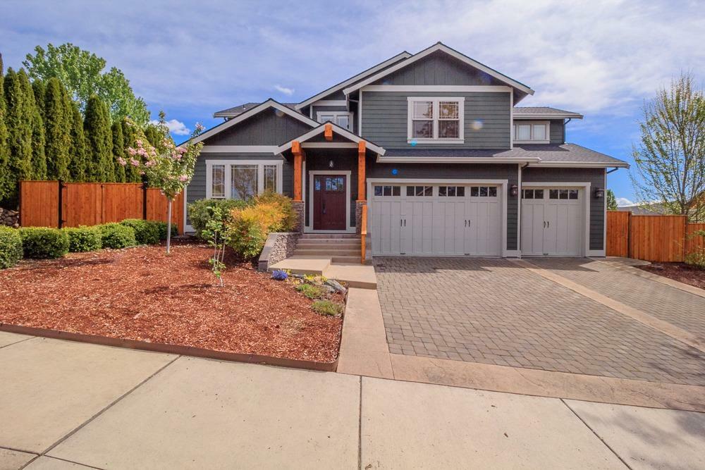 Property Photo: 133 Ponderosa Way OR 97524