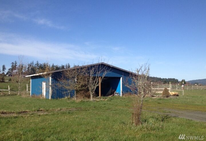 Property Photo: 983 Bailer Hill Rd WA 98250