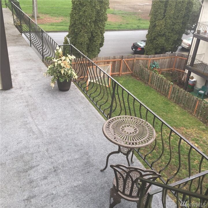 Property Photo: 1310 Orleans St WA 98229