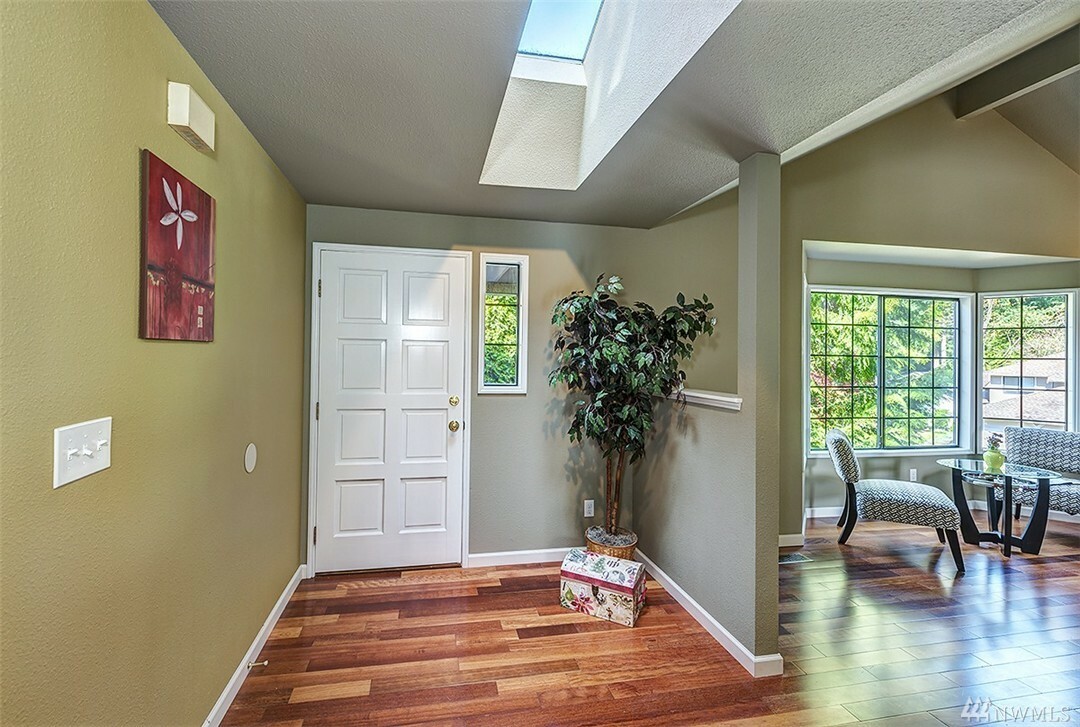 Property Photo: 17927 NE 101st Ct WA 98052