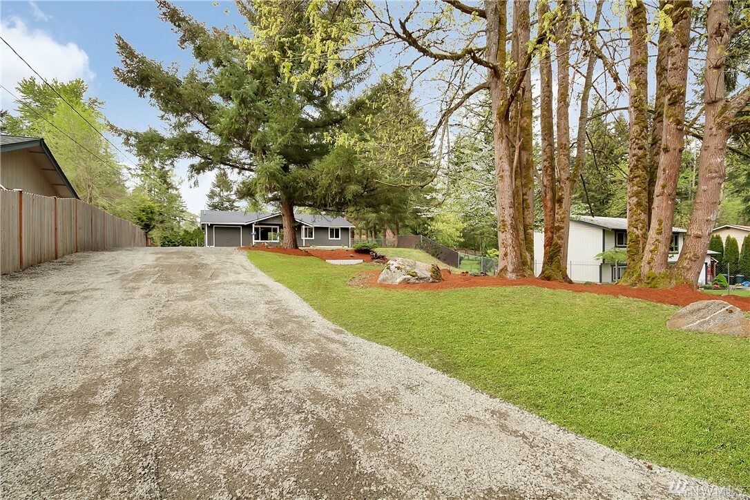 Property Photo:  12309 149th St E  WA 98374 