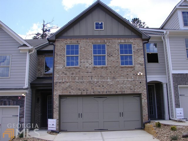 Property Photo:  3068 Open Fields Ct  GA 30078 