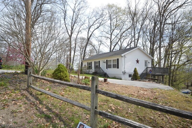 Property Photo: 27 Woodland Rd NJ 07461