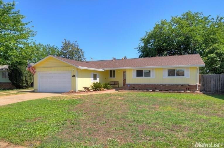 Property Photo:  2549 Vernaccia Circle  CA 95670 