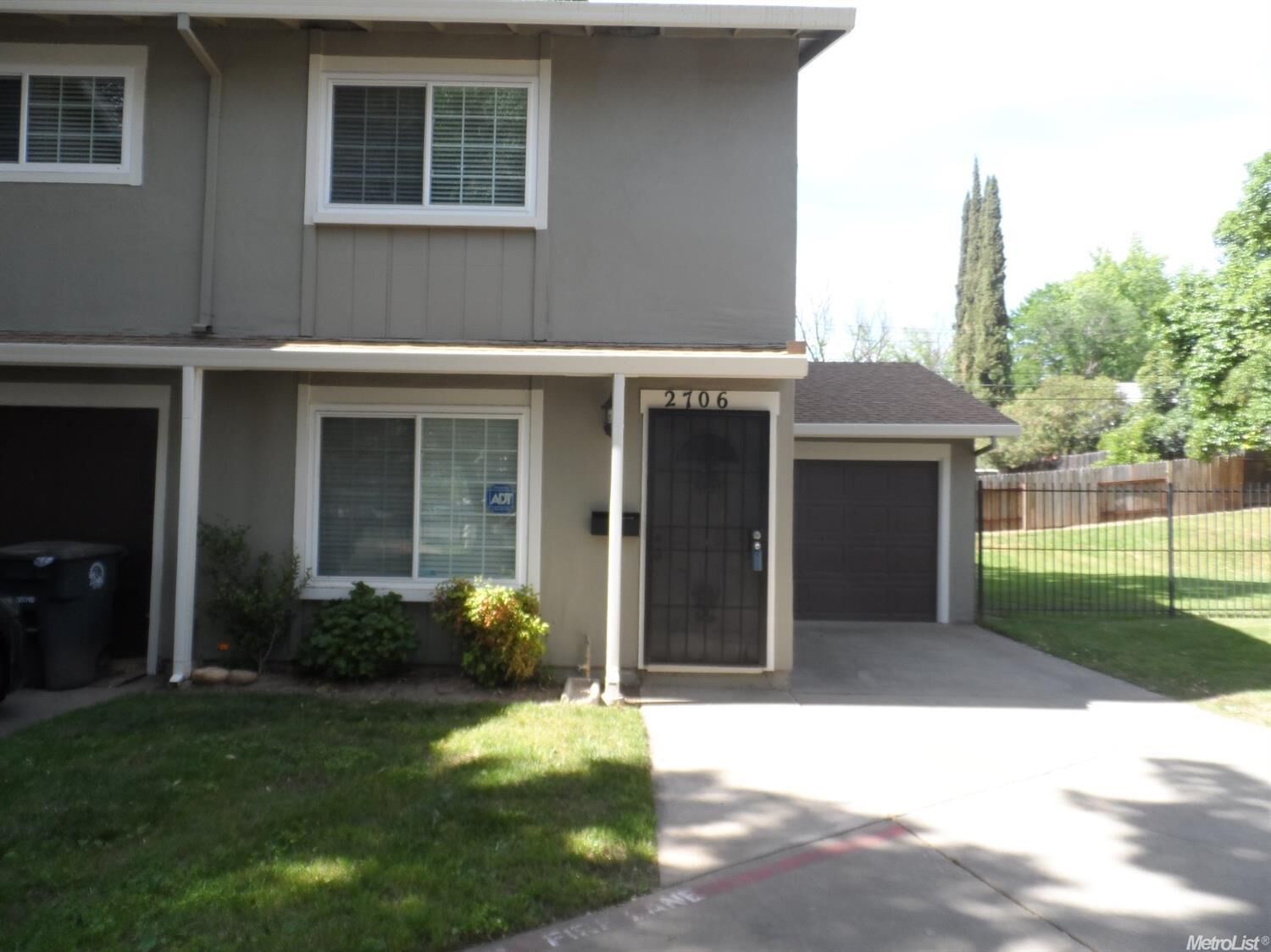 Property Photo: 2706 La Verta Court CA 95670