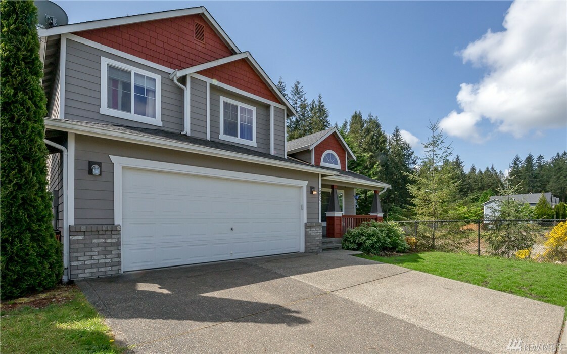 Property Photo:  22527 SE 287th Place  WA 98038 