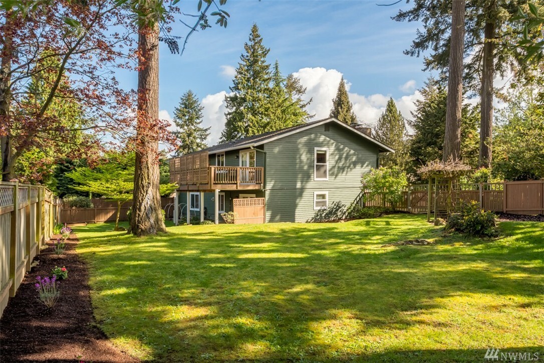 Property Photo: 8317 NE 120th Place WA 98034