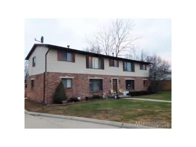 39471 Jefferson  Harrison Twp MI 48045 photo