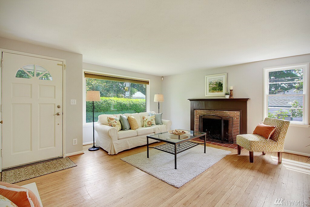Property Photo:  12025 1st Ave NE  WA 98125 