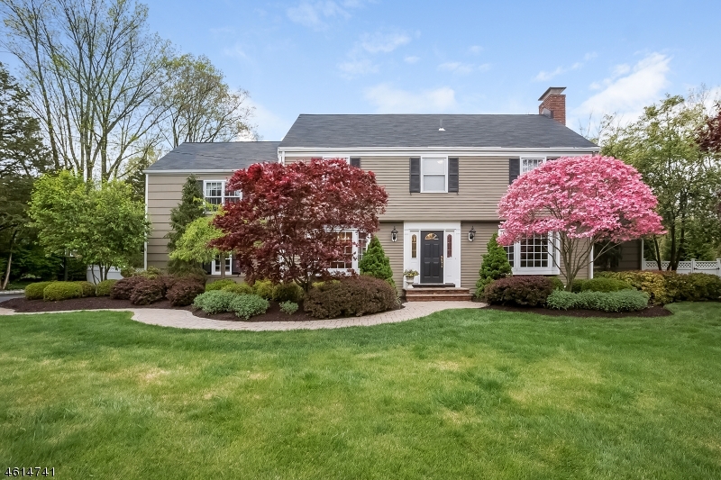 Property Photo: 79 Fieldstone Dr NJ 07920