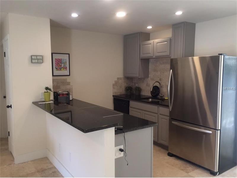 Property Photo: 7737 Westridge Court FL 32810
