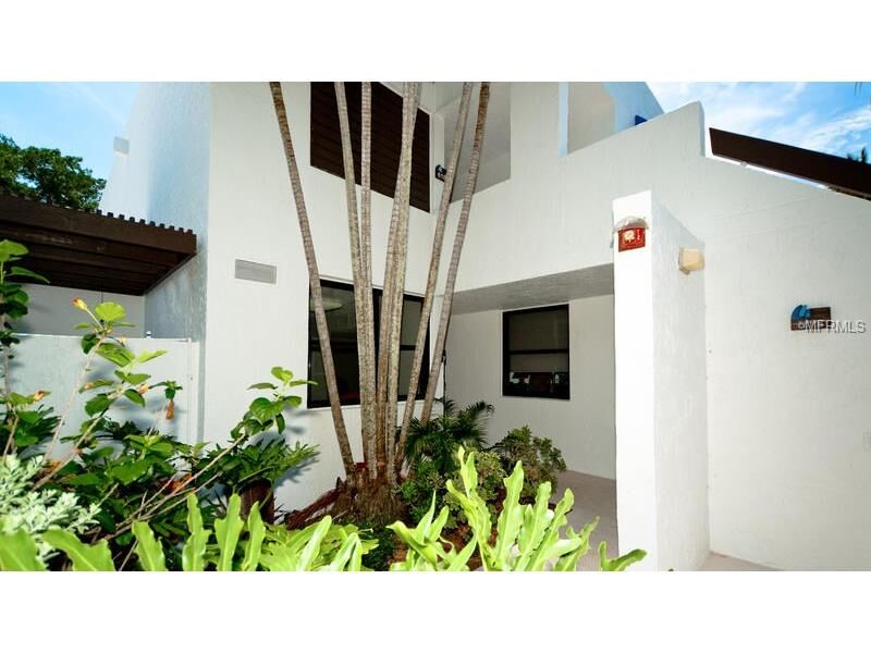 Property Photo:  617 Bayport Way 617  FL 34228 