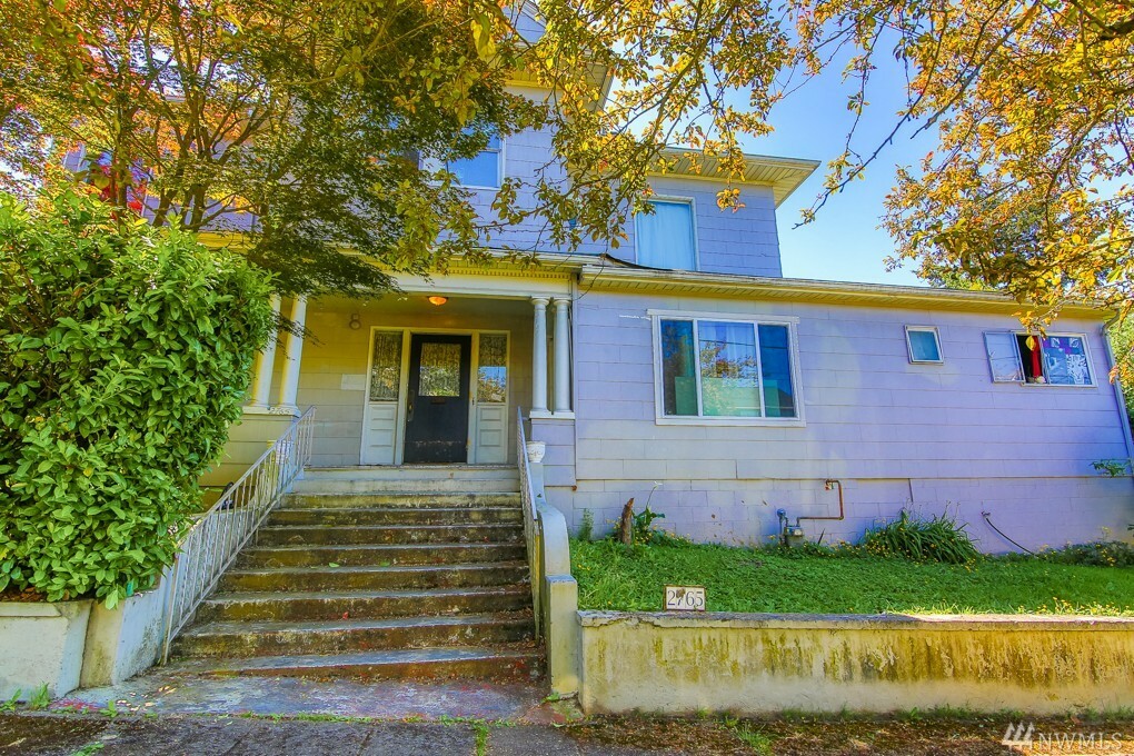 Property Photo:  2765 S Washington St  WA 98144 