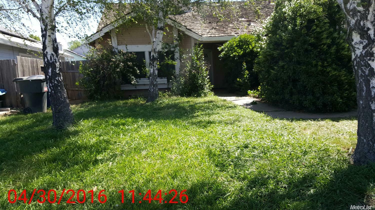 Property Photo:  8568 Vintage Park Drive  CA 95828 