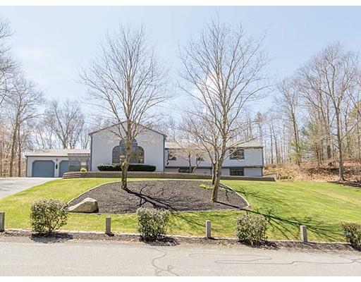 Property Photo: 33 White Oak Dr MA 02360