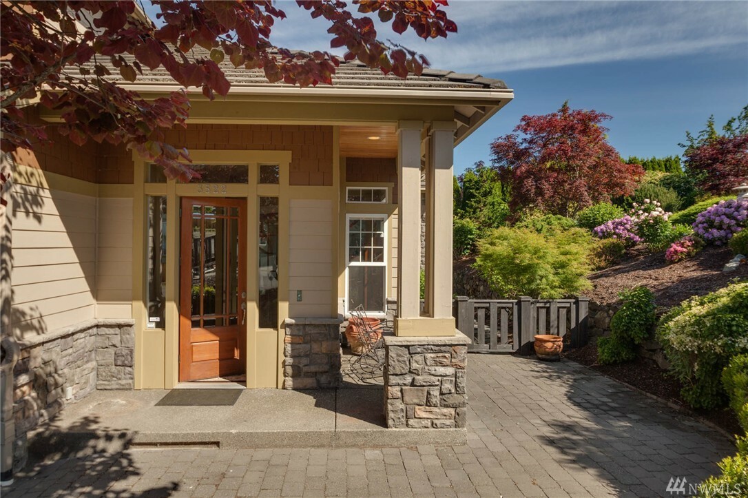 Property Photo: 3522 196th Av Ct E WA 98391